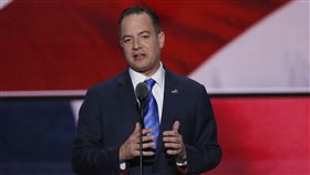 川普、白宮幕僚長蒲博思（圖／路透社／達志影像）