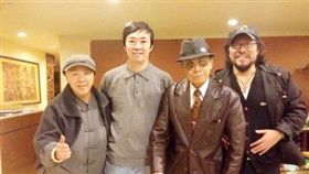 張菲、費玉清（圖／翻攝自新浪微博）