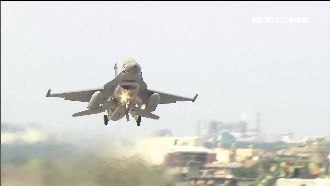 殲20不算什麼！F-16升級裝飛彈