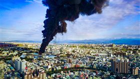 中壢,輪胎,廠區,大火,小黑粒,空拍／林有仁臉書