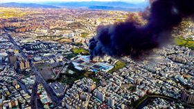 中壢,輪胎,廠區,大火,小黑粒,空拍／林有仁臉書