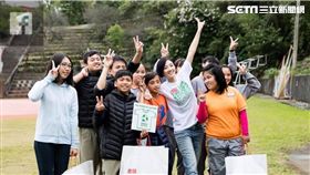 深入台灣偏鄉　UNIQLO贈衣弱勢已8萬件