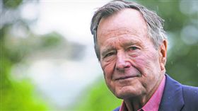 老布希
http://www.usatoday.com/story/news/nation-now/2017/01/18/president-george-herbert-walker-bush-hospitalized/96707902/