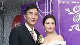 歌手于冠華再婚低調宴客,兩女兒出席祝福