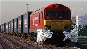 中國貨運列車跨越7國抵達倫敦_路透
