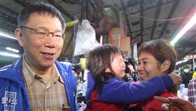 柯文哲視察第一果菜市場及萬大魚類批發市場視察／中央社