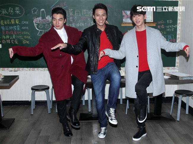 張洛偍、孫沁岳、張睿家。（記者邱榮吉/攝影）