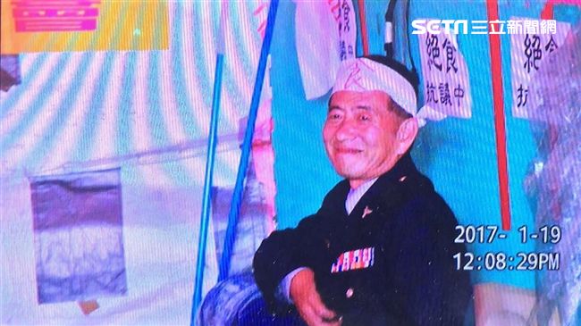 身穿制服現身抗議　退休警員恐觸此法
