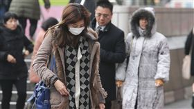 低溫,冷空氣,保暖 圖／中央社 16:9