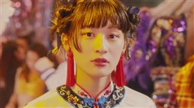 日本團體「星期三的康帕內拉」新MV搭「假人」風潮 圖/華納音樂提供