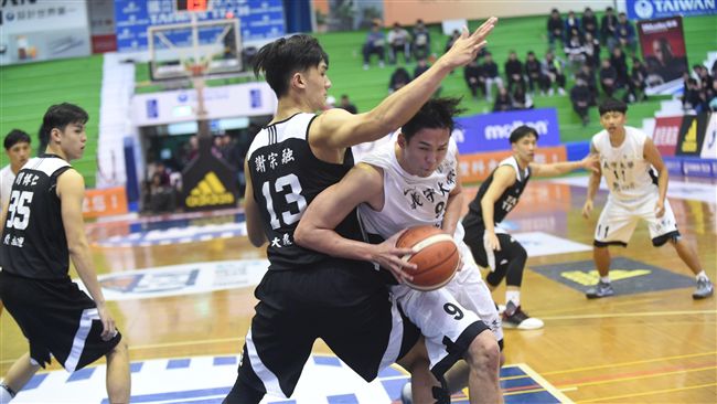 UBA／輔大、健行、義守　3隊領先