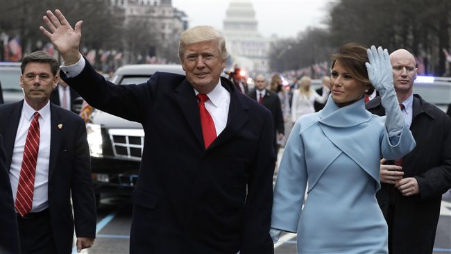 不滿川普政見　時尚界拒絕設計禮服