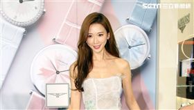 林志玲連續13年代言手錶，曾經也摔過馬，對於劉德華摔馬事件，祝福華仔早日康復。（記者邱榮吉/攝影）