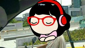 安全帽,熱烘罩,燙髮機,機車,騎士,爆料公社,理髮廳,時尚　圖／爆料公社　https://goo.gl/V0prnZ