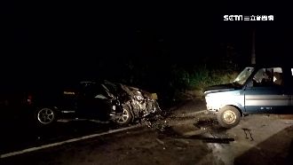 疑因恍神失控越線　2車對撞老農命危