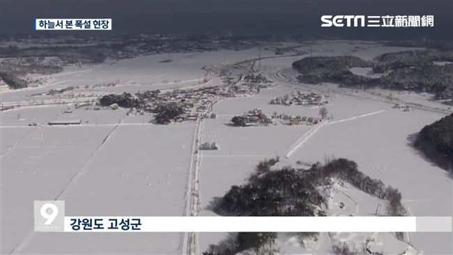 「大雪」難兄難弟　日韓陷無止盡鏟雪