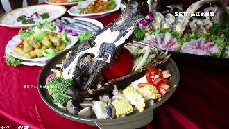 超狂辦桌菜！鱷魚、鴕鳥都被端上桌