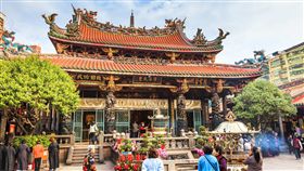 萬華龍山寺。（圖／翻攝自維基百科）