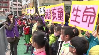 三興陸橋壞風水欲拆？家長學童喊保留