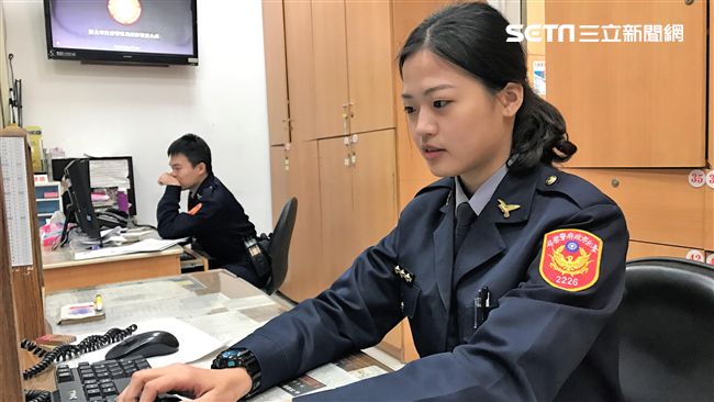 首次無法回家過年　菜鳥女警甘苦談