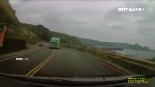 砂石車為超車 竟逆向狂飆險對撞