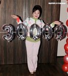 白冰冰新專輯「痴情夢留給傷心的人」銷售30000張開紅盤，在慶功宴上感謝粉絲們的支持。（記者邱榮吉/攝影）