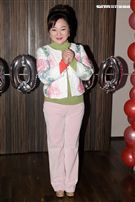 白冰冰新專輯「痴情夢留給傷心的人」銷售30000張開紅盤，在慶功宴上感謝粉絲們的支持。（記者邱榮吉/攝影）