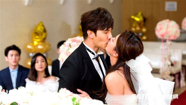 雷／謝佳見娶黃薇渟　竟是用這招！