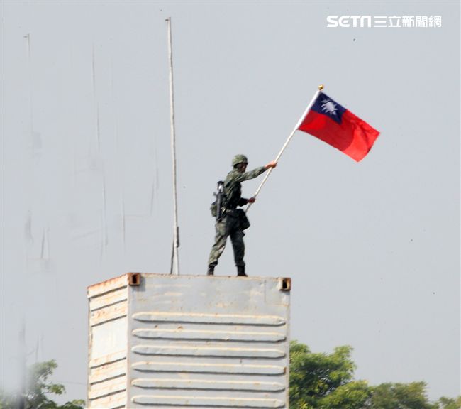 陸軍春節期間加強戰備，確保國人平安過好年。（記者邱榮吉/攝影）