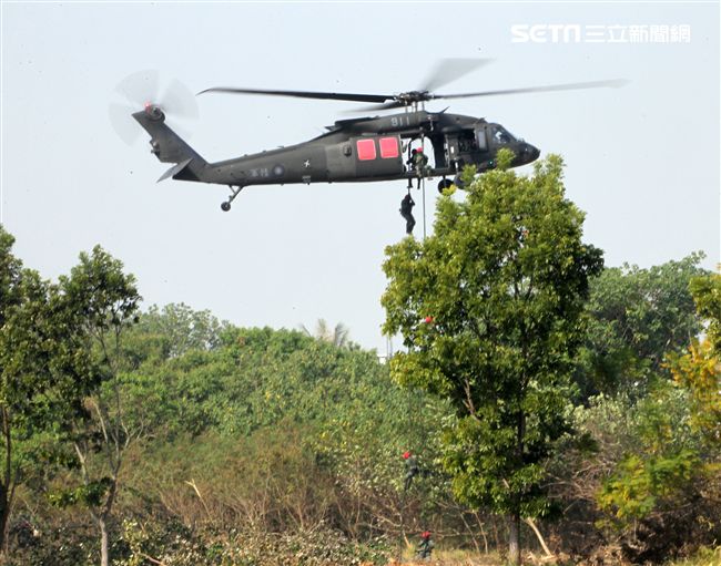 陸軍春節期間加強戰備，確保國人平安過好年。（記者邱榮吉/攝影）