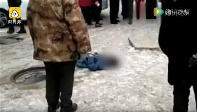鞭炮丟入化糞池　男童當場遭炸飛慘死