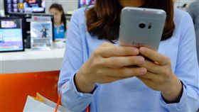 金雞紅包限時送　中華電信過年優惠一次看懂  