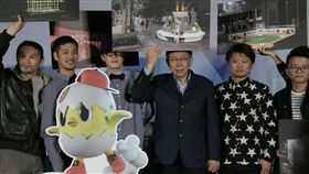 台北市長柯文哲親自宣布2017主燈「小奇雞」　北市府提供