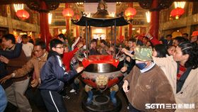 西螺福興宮,搶頭香,廟宇。（圖／福興宮提供）