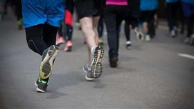 運動、退化性關節炎。（圖非新聞當事人／攝影者Mika Stetsovski,flikr CC License／網址http://bit.ly/1LD0EHE）
