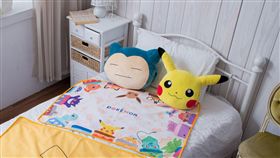 曼迪提供　精靈寶可夢　膝上毯　暖手枕