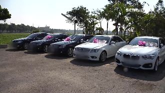 雲林房仲大手筆　尾牙狂送名車、鑽戒