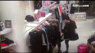 偷新衣好過年？女賊假試穿轉身偷藏衣