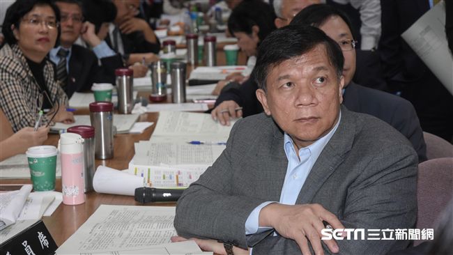 經濟部長李世光重實務　曾當1成學生