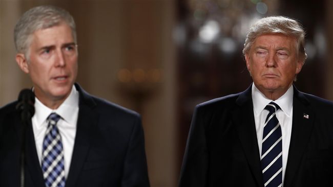 川普提名大法官　美最高法院傾向保守