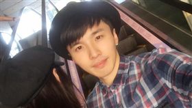 阿緯,劉峻緯,點點心／阿緯臉書