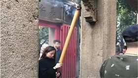 爆廢公社,爆料公社,拜拜,香,線香,澳門,媽閣廟　圖／翻攝自臉書爆料公社