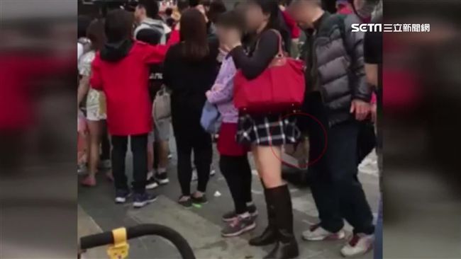 惡行全都錄！安平老街驚現偷拍狼