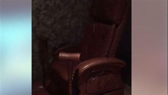 入住汽旅想鬆一下　按摩椅卻這樣擺動