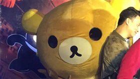 台北市長柯文哲到內湖公民會館點燈 拉拉熊站台 盧冠妃攝