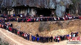 中國大陸，石舍村，任氏，全家福，合照（圖／翻攝自中新網）