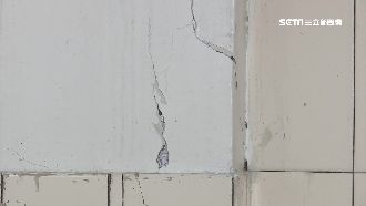 超商裝修拆樓梯　鄰控害宅牆裂不願賠