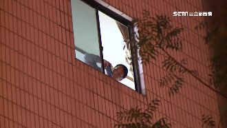 國中生嘻鬧推玻璃窗　砸傷2賞燈民眾