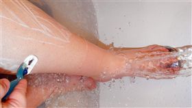 除毛 刮毛刀
https://www.flickr.com/photos/meddygarnet/2978850728/in/photolist-5xeoxj-qmgRih-4ZqFBV-fQjFAp-dvYhU-3HKmCz-qVrQ7a-qCEbW6-qmpPCK-qmoq4z-qmgwW5-4LJjx7-6WWuq9-dvYpw-6ekzBP-iYGwn-qAxEzo-qmhgff-FK9r