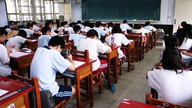 狼師可怕真相！遭揭發後竟仍安然任教